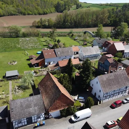 度假居 Urlaub In Der Alten Dorfschule An Der Werra *